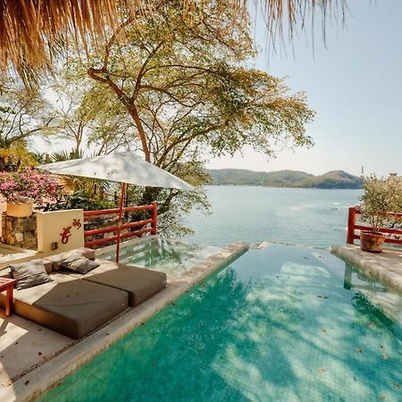 Dream Villa With Private Beach And Catering Сіуатанехо Екстер'єр фото