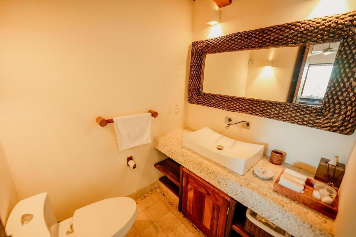 Dream Villa With Private Beach And Catering Сіуатанехо Екстер'єр фото