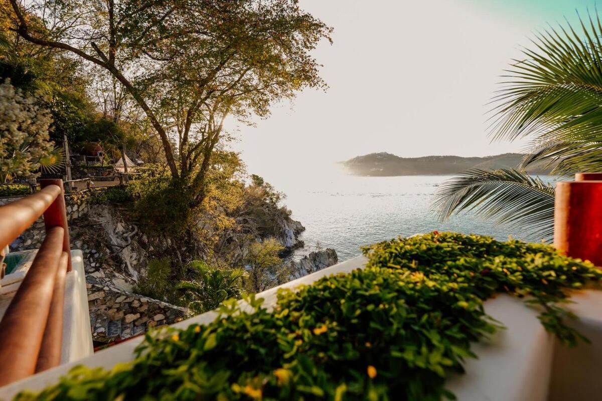 Dream Villa With Private Beach And Catering Сіуатанехо Екстер'єр фото