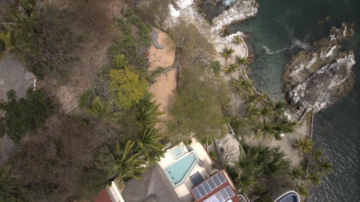 Dream Villa With Private Beach And Catering Сіуатанехо Екстер'єр фото