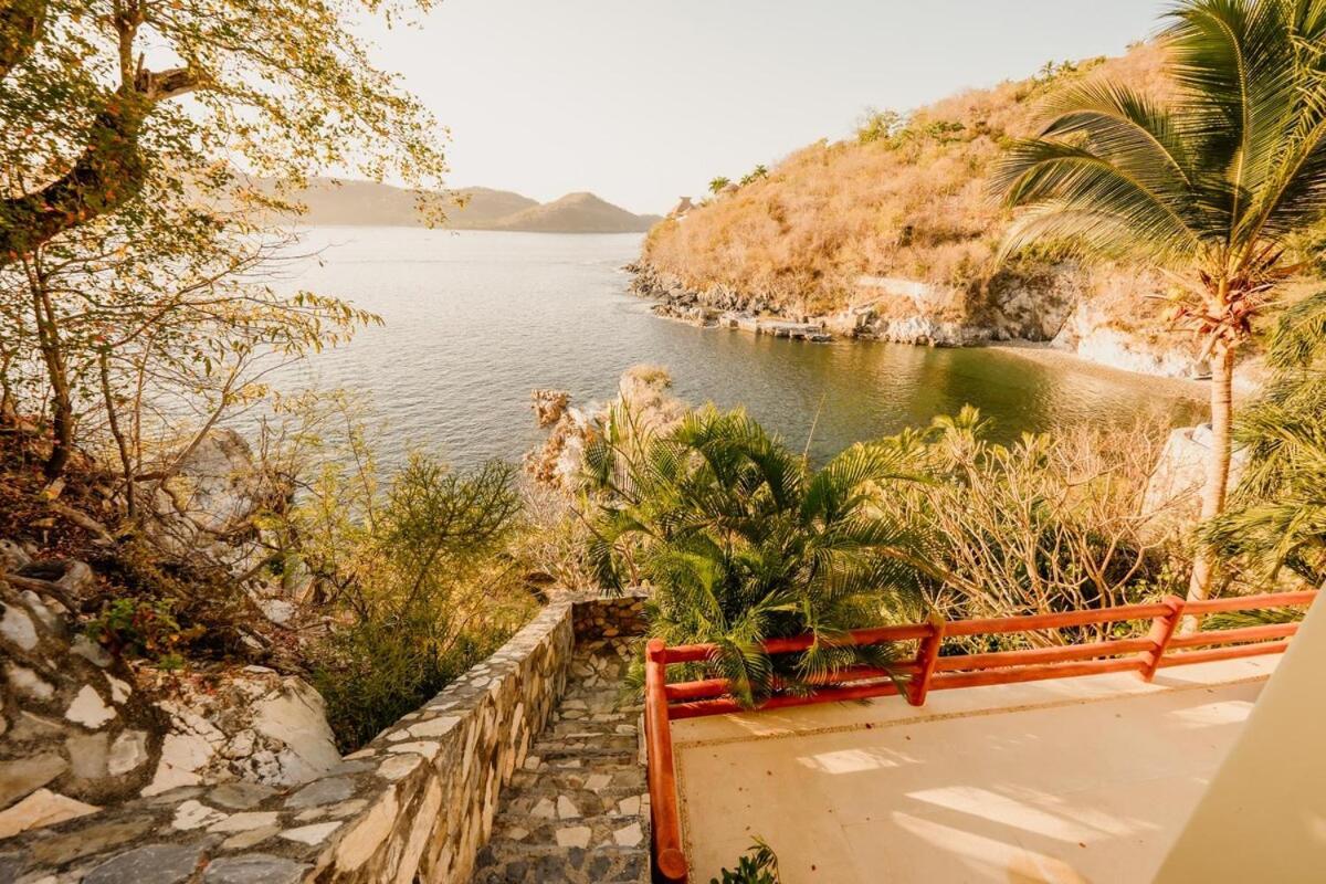 Dream Villa With Private Beach And Catering Сіуатанехо Екстер'єр фото