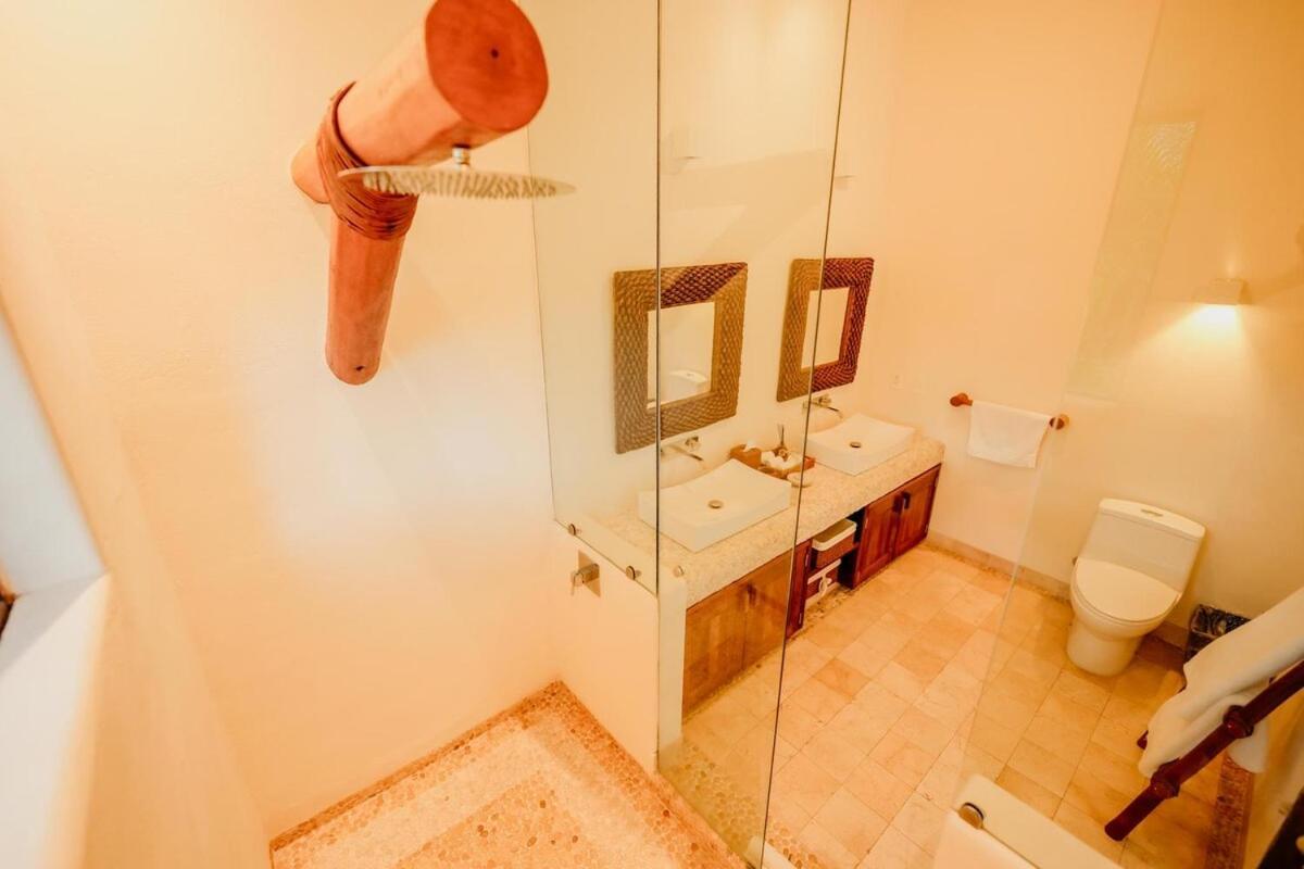 Dream Villa With Private Beach And Catering Сіуатанехо Екстер'єр фото